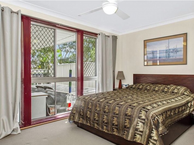 1/5 Perry Place, Biggera Waters QLD 4216