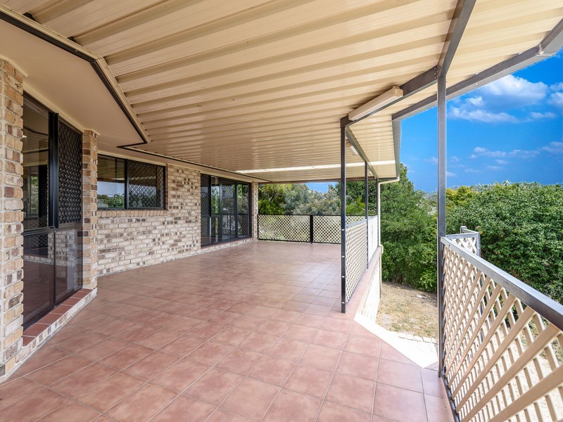 5 Maui Crescent, Oxenford QLD 4210