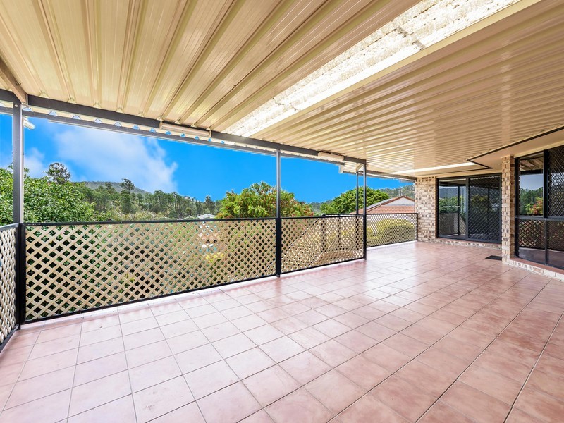5 Maui Crescent, Oxenford QLD 4210