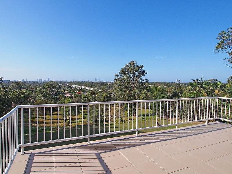 46 Uplands Drive, Parkwood QLD 4214