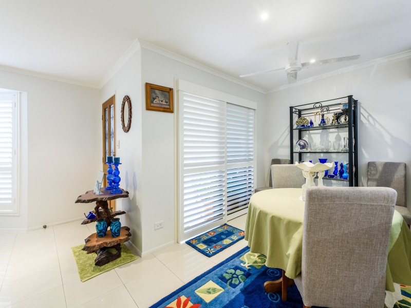 4/18 Maiala Close, Paradise Point QLD 4216