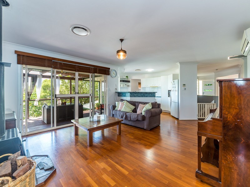 5 Dalby Court, Helensvale QLD 4212