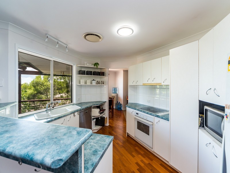 5 Dalby Court, Helensvale QLD 4212