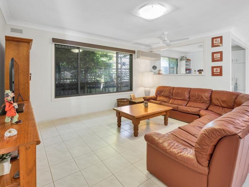 15 Abalone Avenue, Paradise Point QLD 4216