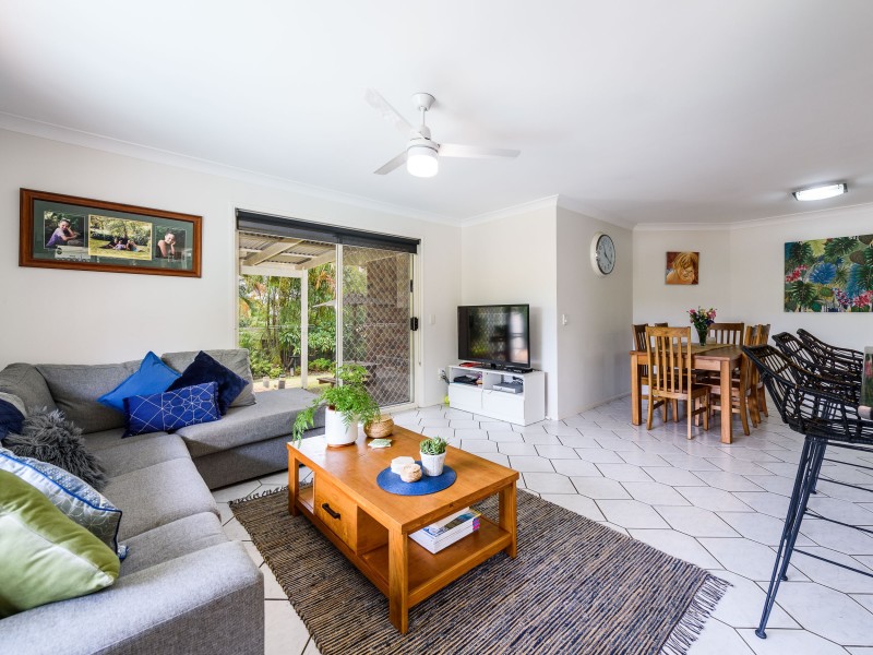 3 Elanda Place, Helensvale QLD 4212