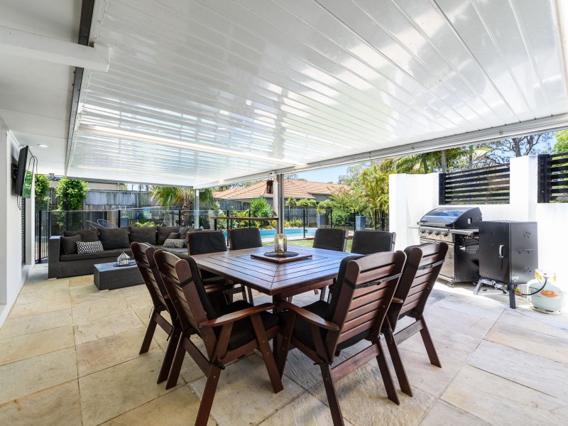 6 Lachlan Court, Helensvale QLD 4212