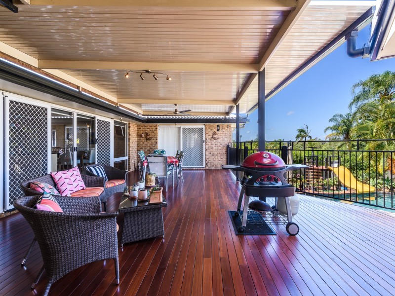 9 Wittenoom Court, Helensvale QLD 4212