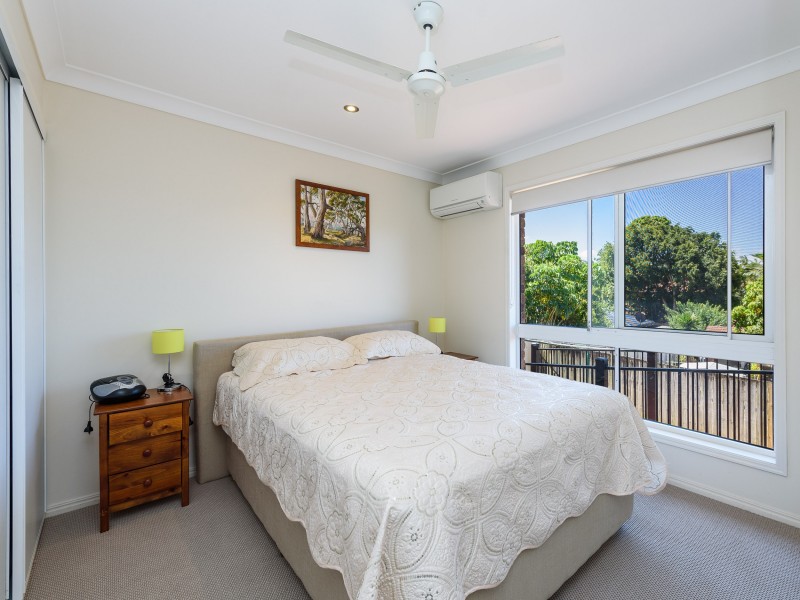9 Wittenoom Court, Helensvale QLD 4212