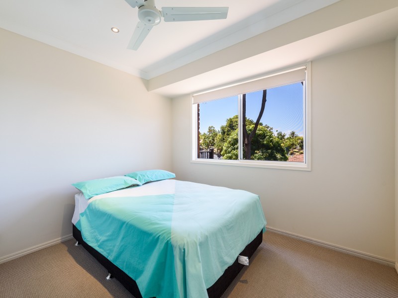 9 Wittenoom Court, Helensvale QLD 4212