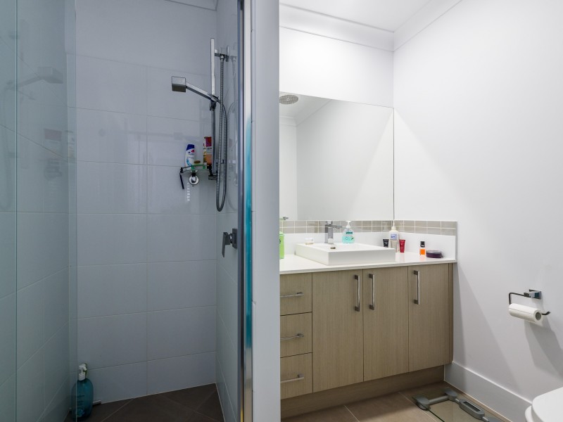 4/8 Riverstone Road, Helensvale QLD 4212