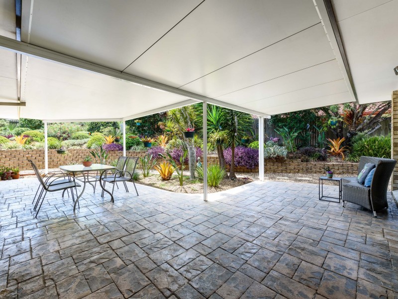 4 Corringle Close, Helensvale QLD 4212