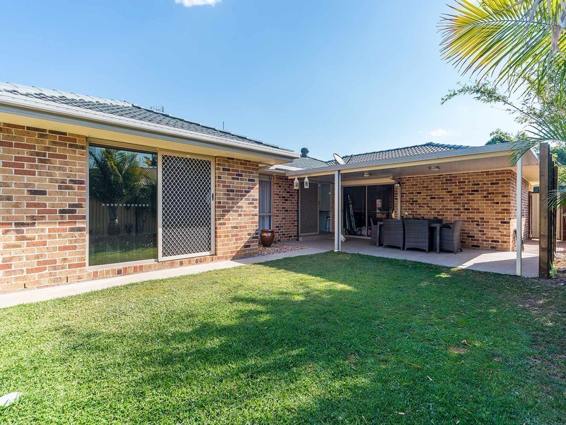 95 Mildura Drive, Helensvale QLD 4212