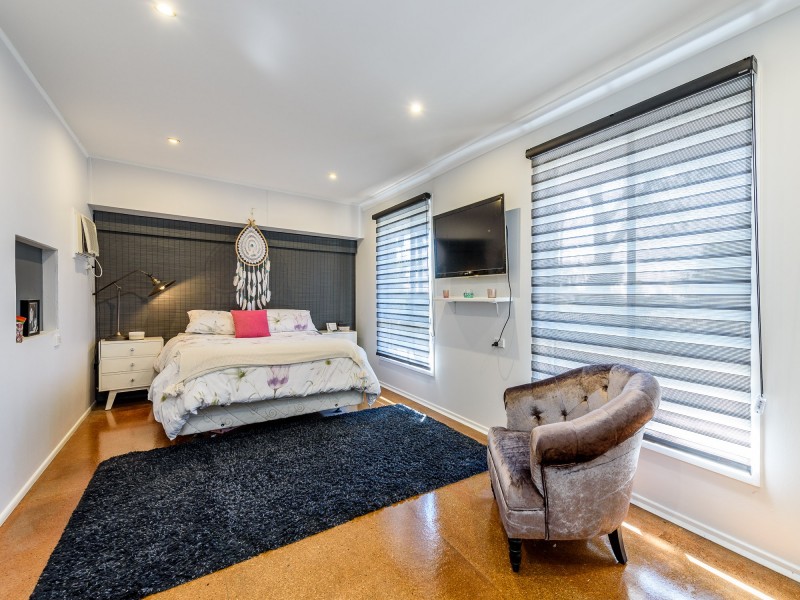 92 Parkes Drive, Helensvale QLD 4212