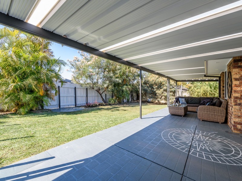 92 Parkes Drive, Helensvale QLD 4212