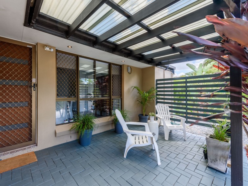 1/5 Theatre Street, Oxenford QLD 4210