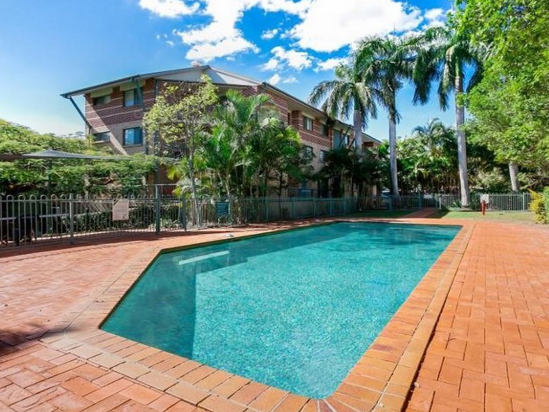 16/45 Pohlman Street, Southport QLD 4215