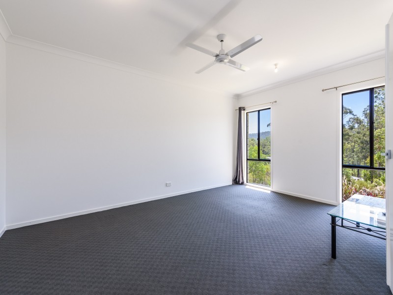 15 Woodland Avenue, Mount Nathan QLD 4211