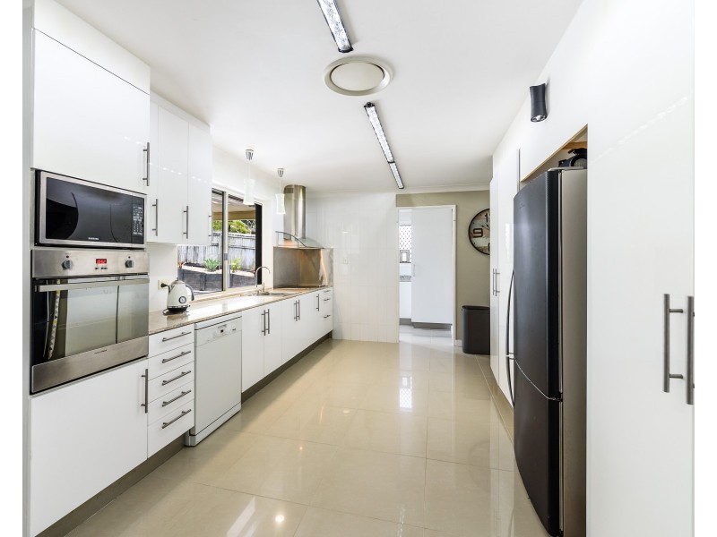 51 Lindfield Road, Helensvale QLD 4212