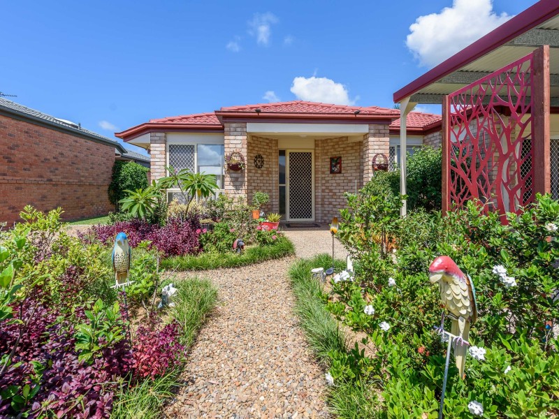 16 Meadowbank Drive, Upper Coomera QLD 4209