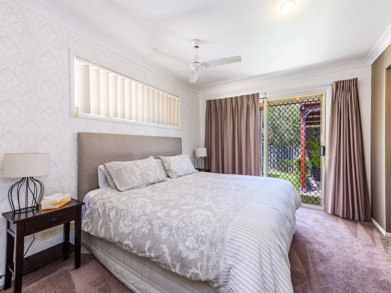 16 Meadowbank Drive, Upper Coomera QLD 4209