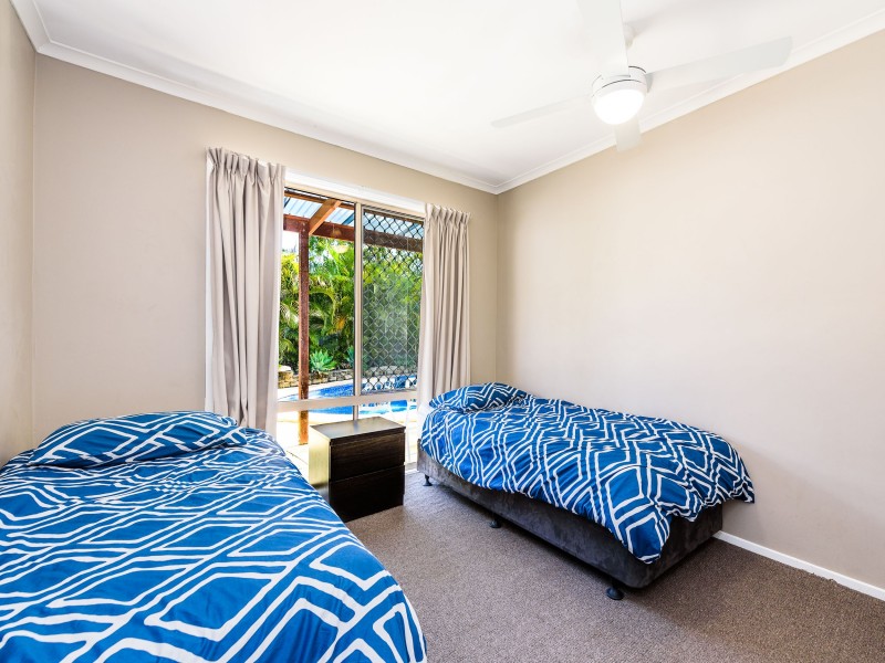 5 River Oak Drive, Helensvale QLD 4212