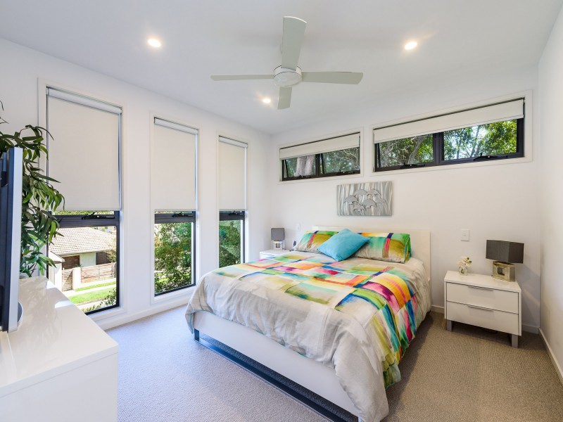 11 Billington Street, Labrador QLD 4215