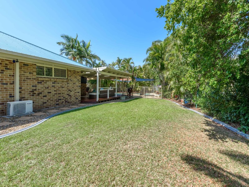 5 Corringle Close, Helensvale QLD 4212