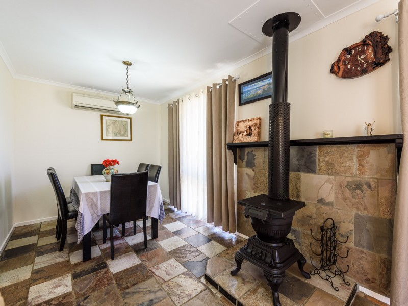 3 Narooma Place, Helensvale QLD 4212