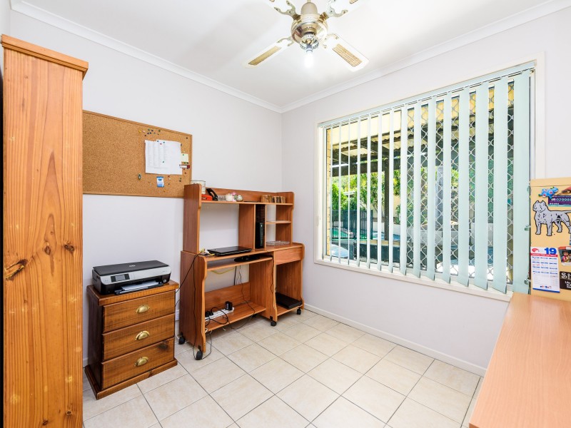 3 Narooma Place, Helensvale QLD 4212