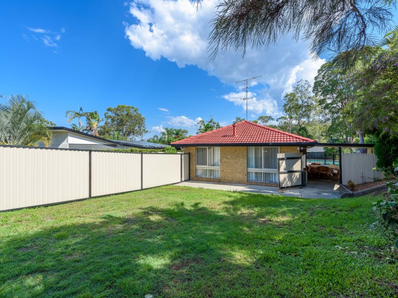 3 Narooma Place, Helensvale QLD 4212