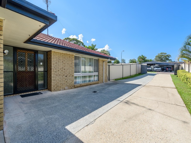 3 Narooma Place, Helensvale QLD 4212