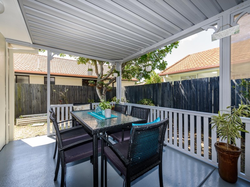 67 Serafina Drive, Helensvale QLD 4212