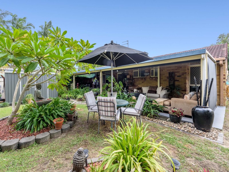 2/5 Academy Street, Oxenford QLD 4210