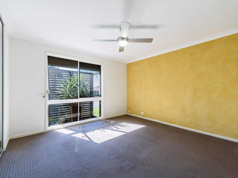 31 Mullewa Crescent, Helensvale QLD 4212