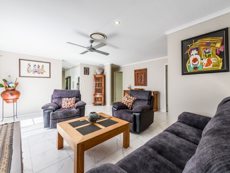 59 River Oak Drive, Helensvale QLD 4212