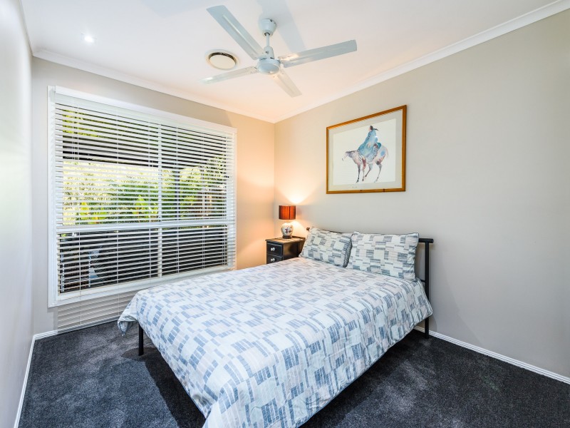 59 River Oak Drive, Helensvale QLD 4212