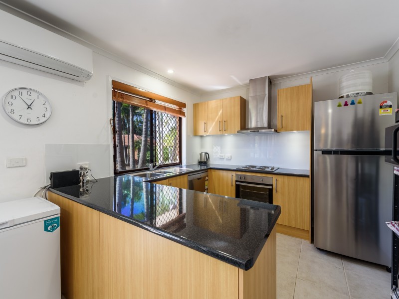 11/13 Cannington Place, Helensvale QLD 4212
