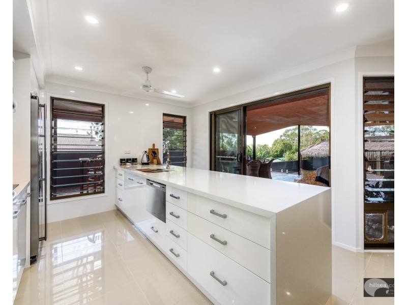 13 Jesmond Road, Helensvale QLD 4212