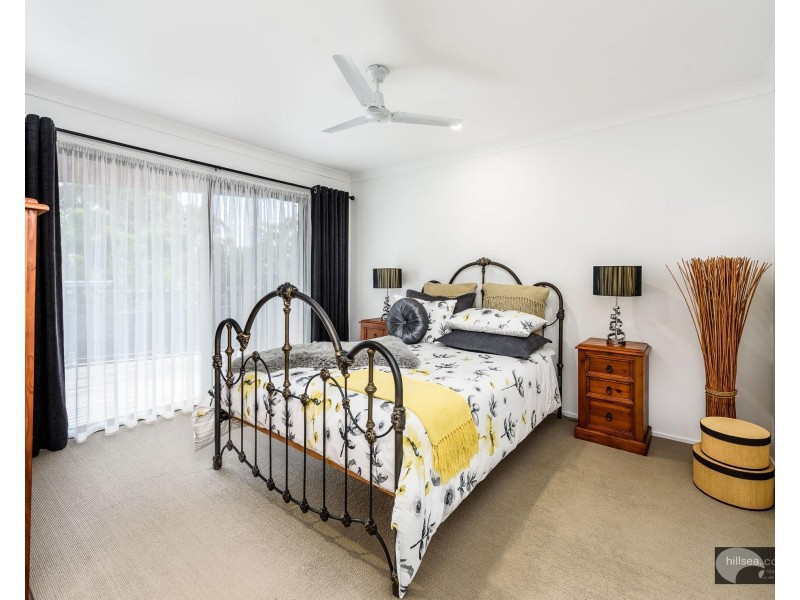 13 Jesmond Road, Helensvale QLD 4212