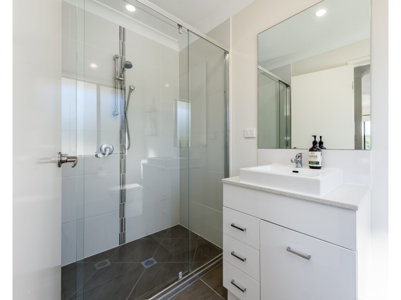 3 Cathmor Court, Oxenford QLD 4210