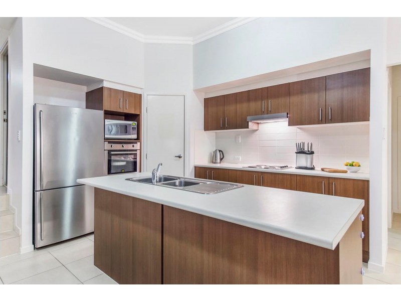 2 Bakara Lane, Upper Coomera QLD 4209