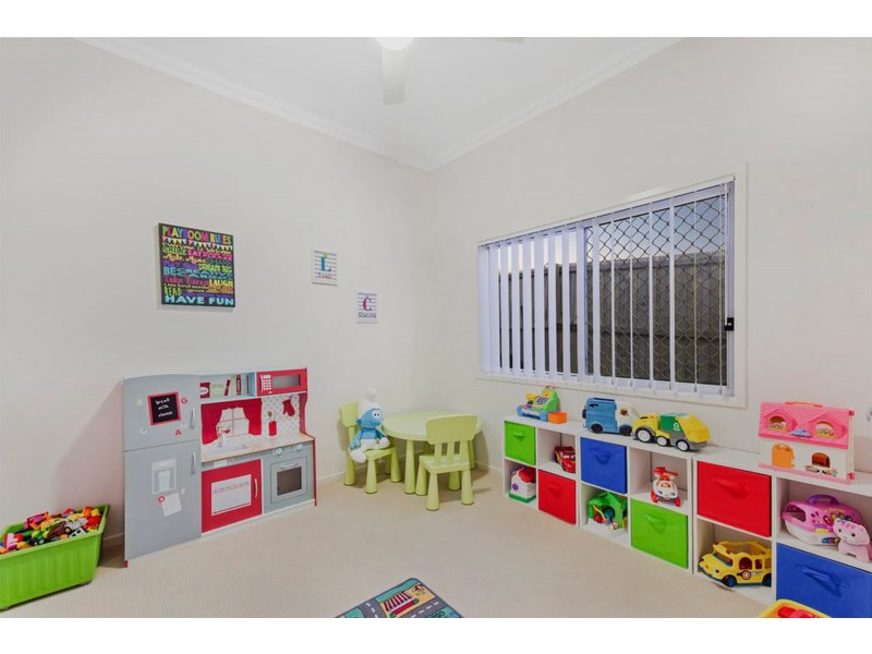 2 Bakara Lane, Upper Coomera QLD 4209