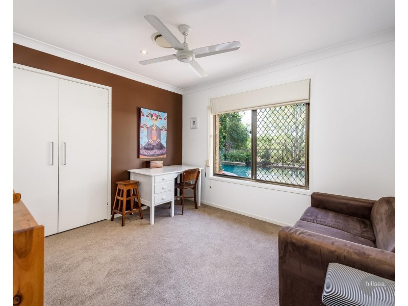 8 Derwent Avenue, Helensvale QLD 4212