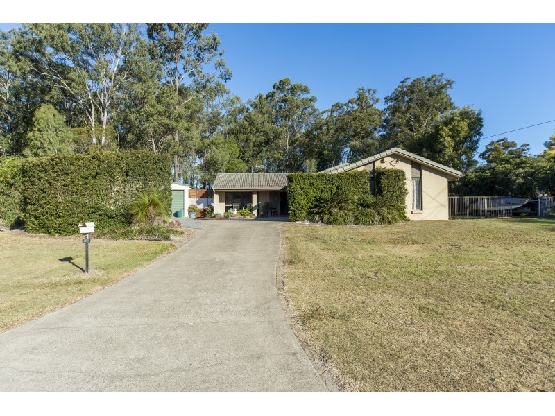 31 Warrego Way, Helensvale QLD 4212