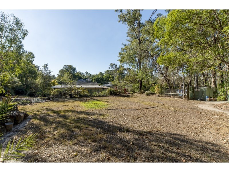 31 Warrego Way, Helensvale QLD 4212