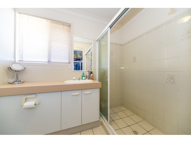 92 Lindfield Road, Helensvale QLD 4212