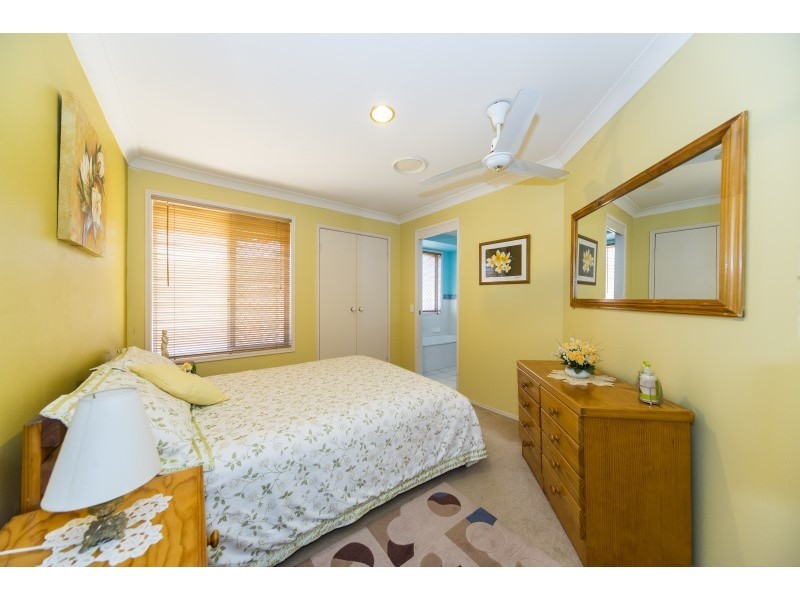 92 Lindfield Road, Helensvale QLD 4212