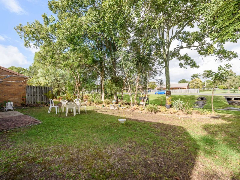 4 Birch Court, Oxenford QLD 4210