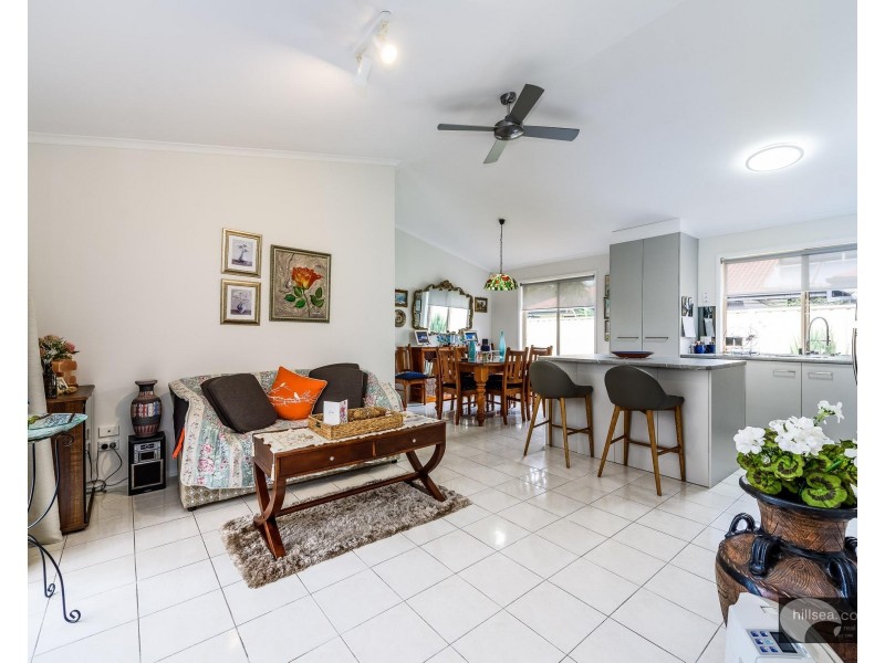 30 Bexley Place, Helensvale QLD 4212