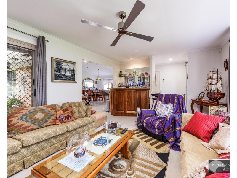 30 Bexley Place, Helensvale QLD 4212